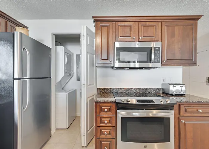 Bristol 610-beachfront-wrap Around Balcony-incredible Views-tons Of Amenities