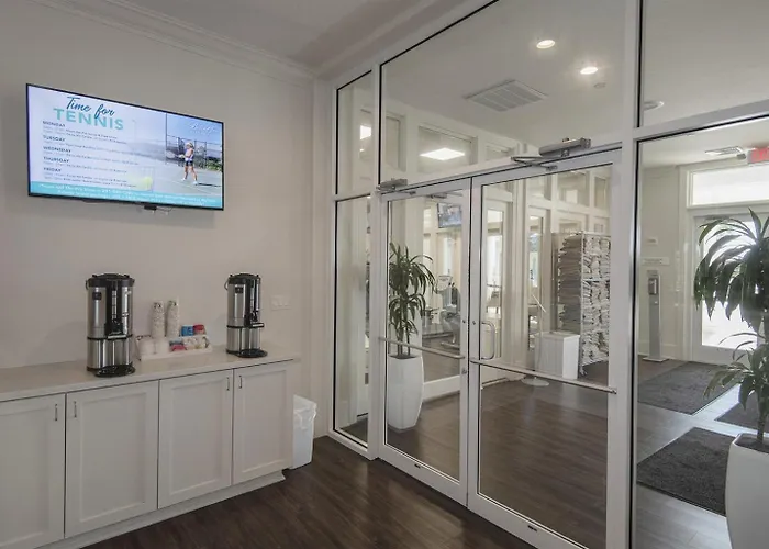 Bristol 610-beachfront-wrap Around Balcony-incredible Views-tons Of Amenities *